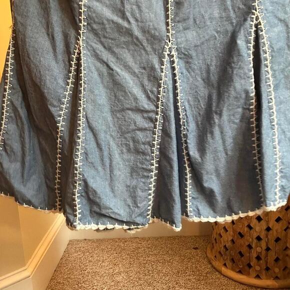 Cottagecore blue and white cotton maxi skirt with scalloped trim - Picture 5 of 6